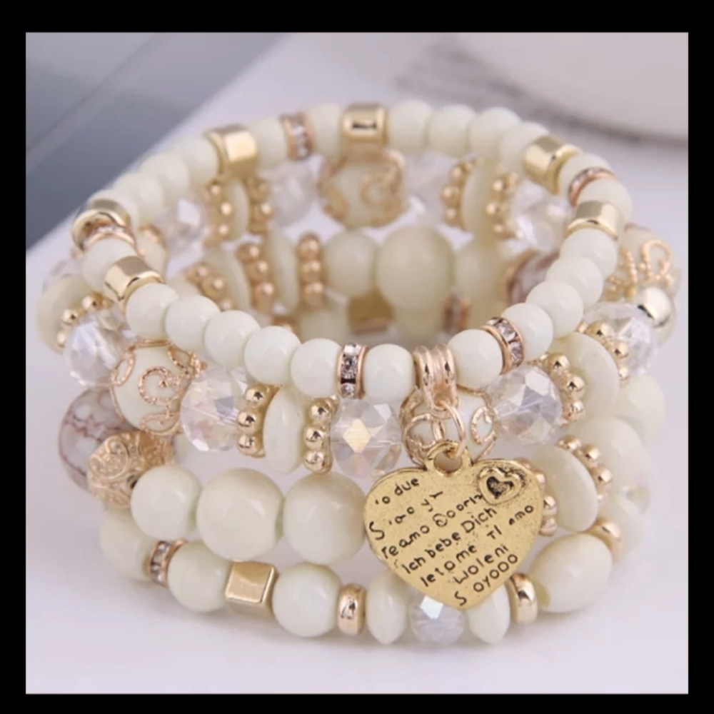 Heart Charms Bracelet Set for Women, Multilayer Bracelet with Resin Beads and La